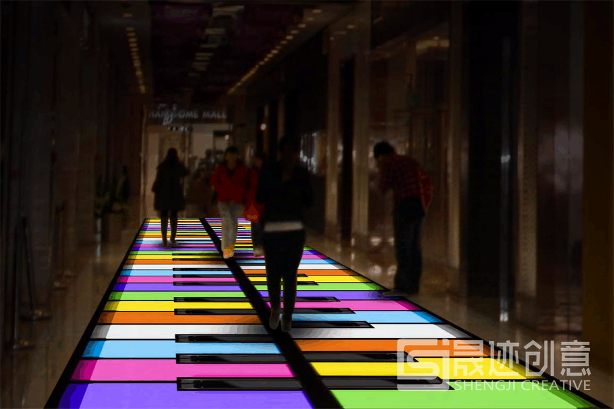 互動投影3.jpg 互動投影3.jpg